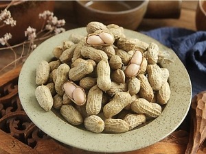Lạc (đậu phộng) luộc