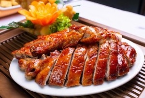 Vịt quay 1/2 con （ダックロスト） – HUONGVIETベトナム料理