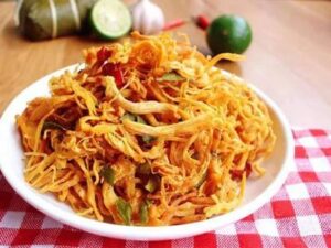 Ngô bò lá chanh